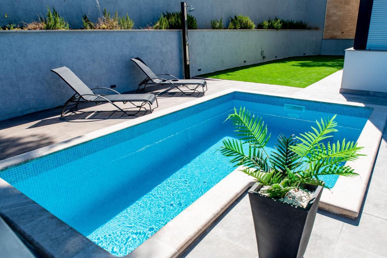 Lion'S Beach Apartment Podstrana Exteriér fotografie